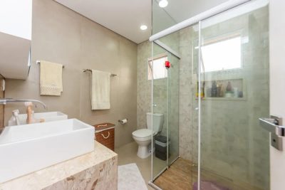 Sobrado, 3 quartos, 218 m² - Foto 1