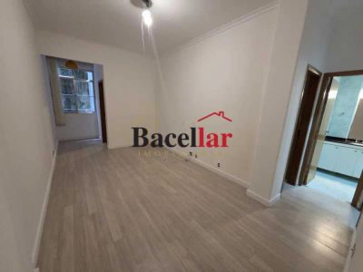 Apartamento, 2 quartos, 75 m² - Foto 1