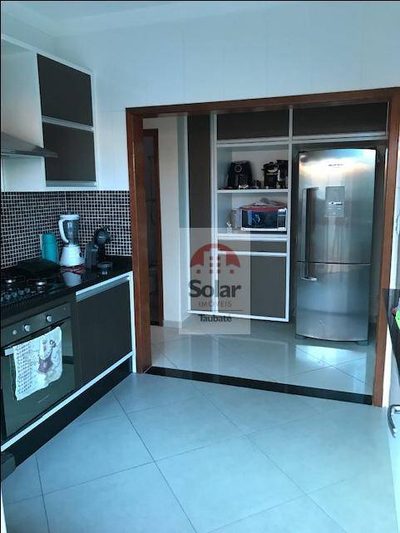 Casa, 3 quartos, 290 m² - Foto 3