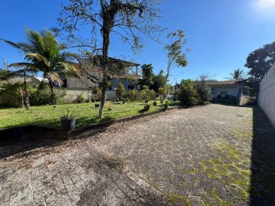 Casa, 5 quartos, 248 m² - Foto 1