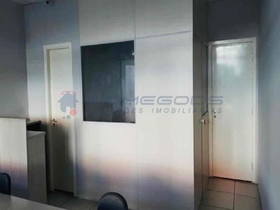Sala-Conjunto, 4095 m² - Foto 3