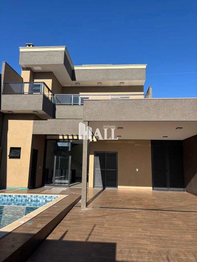 Casa, 3 quartos, 193 m² - Foto 1