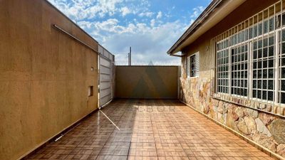 Casa, 5 quartos, 161 m² - Foto 3