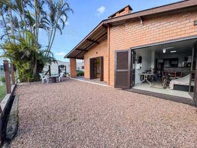 Casa, 2 quartos, 144 m² - Foto 1