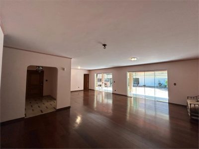Casa, 3 quartos, 361 m² - Foto 2