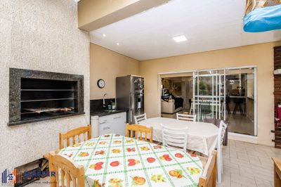Casa, 4 quartos, 200 m² - Foto 3