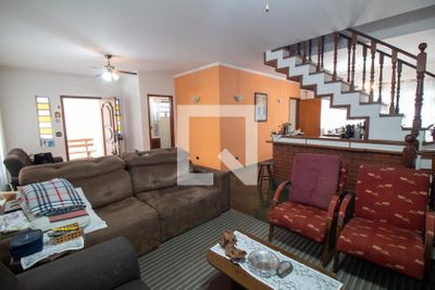 Casa, 3 quartos, 157 m² - Foto 4