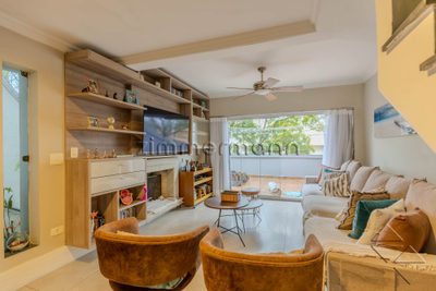 Casa, 4 quartos, 225 m² - Foto 4