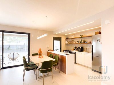 Apartamento, 3 quartos, 120 m² - Foto 1