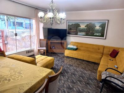 Sobrado, 3 quartos, 290 m² - Foto 1