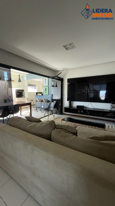 Cobertura, 3 quartos, 210 m² - Foto 3