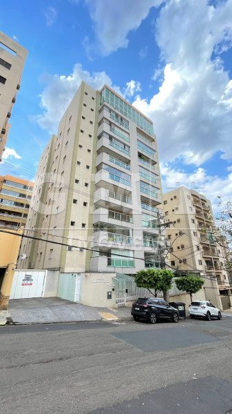 Apartamento, 3 quartos, 118 m² - Foto 1