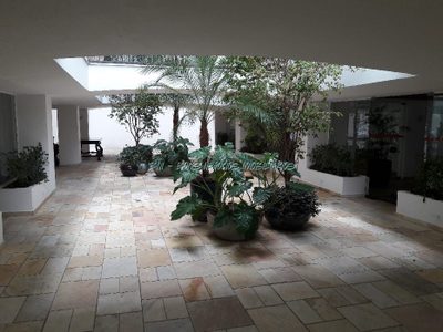 Apartamento, 3 quartos, 140 m² - Foto 2