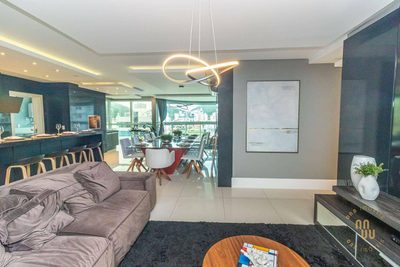 Apartamento, 3 quartos, 192 m² - Foto 2