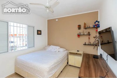 Casa, 4 quartos, 144 m² - Foto 5