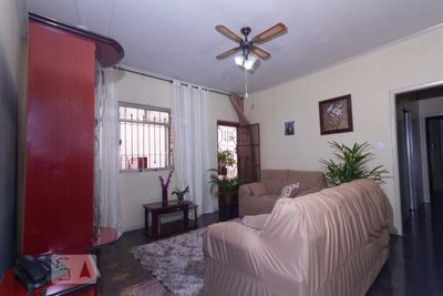 Casa, 3 quartos, 130 m² - Foto 1