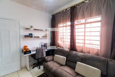 Casa, 1 quarto, 140 m² - Foto 1