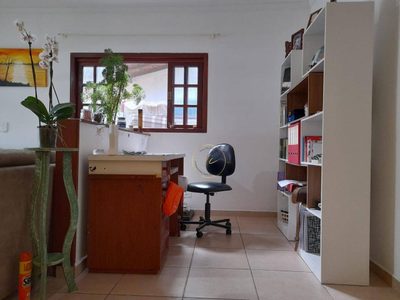 Casa, 4 quartos, 192 m² - Foto 2