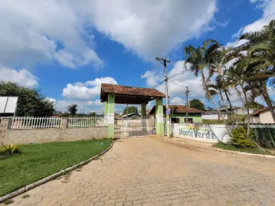 Casa, 1 quarto, 240 m² - Foto 1