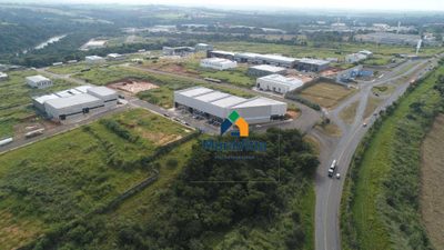 Loteamento e Condomínio, 760 m² - Foto 2