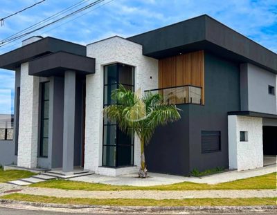 Sobrado, 3 quartos, 332 m² - Foto 1