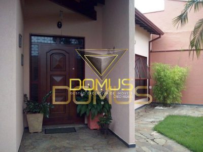 Casa, 3 quartos, 180 m² - Foto 1
