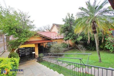 Casa, 3 quartos, 250 m² - Foto 1