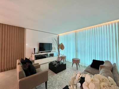 Apartamento, 4 quartos, 210 m² - Foto 1
