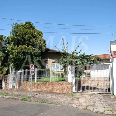 Casa, 4 quartos, 186 m² - Foto 1
