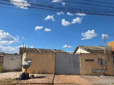 Casa, 2 quartos, 136 m² - Foto 1