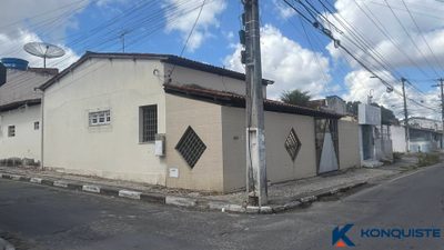 Casa, 3 quartos, 178 m² - Foto 2