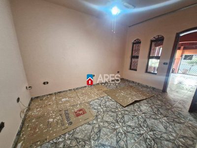 Casa, 3 quartos, 102 m² - Foto 2