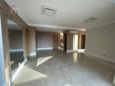 Apartamento, 3 quartos, 154 m² - Foto 1