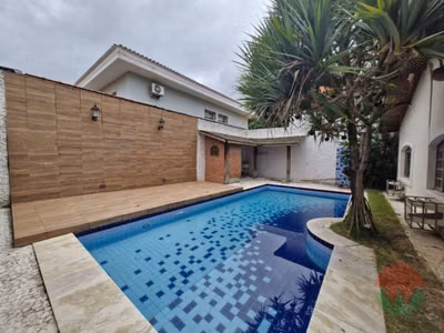 Casa, 3 quartos, 225 m² - Foto 1