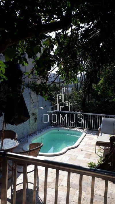 Casa, 2 quartos, 553 m² - Foto 1