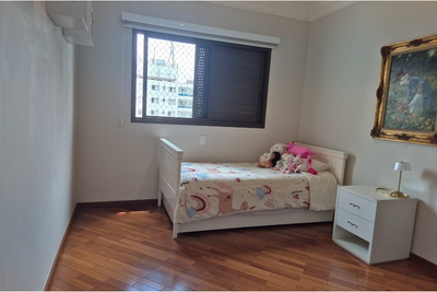 Apartamento, 4 quartos, 242 m² - Foto 2