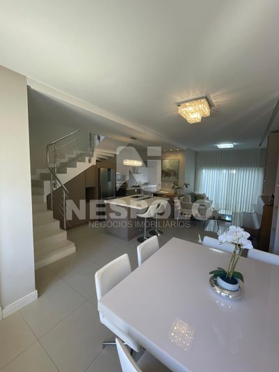 Casa, 3 quartos, 198 m² - Foto 2