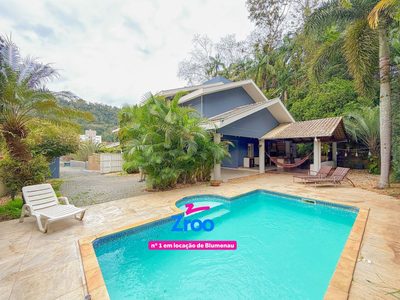 Casa, 3 quartos, 193 m² - Foto 1