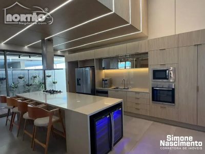 Casa, 339 m² - Foto 1