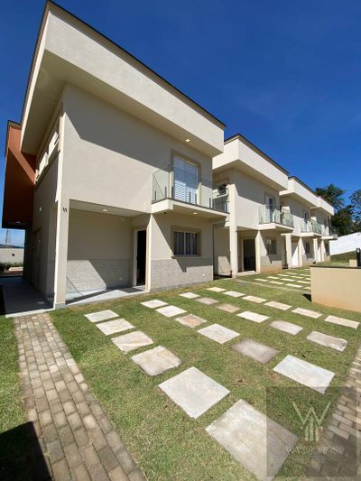 Casa, 3 quartos, 108 m² - Foto 2
