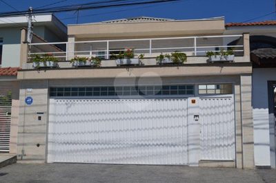 Sobrado, 3 quartos, 250 m² - Foto 1