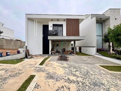Casa, 3 quartos, 268 m² - Foto 2