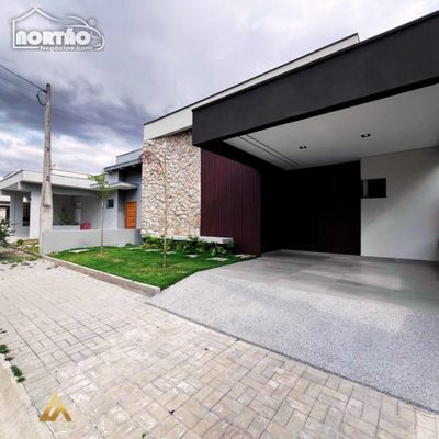 Casa, 4 quartos, 171 m² - Foto 1