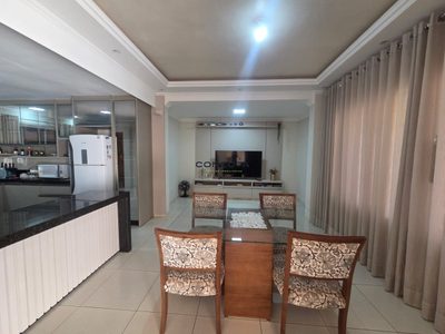 Casa, 3 quartos, 139 m² - Foto 2