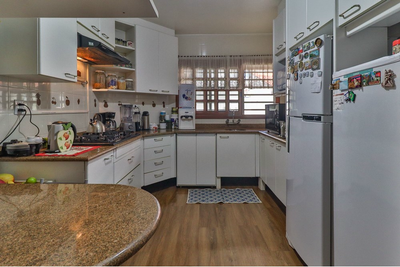 Casa, 5 quartos, 325 m² - Foto 3