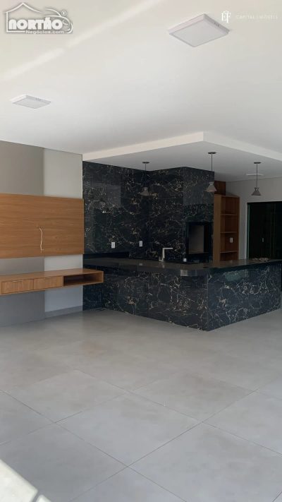 Casa, 5 quartos, 303 m² - Foto 2