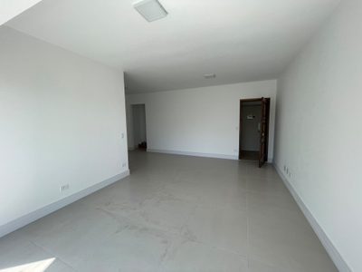 Apartamento, 3 quartos, 121 m² - Foto 2