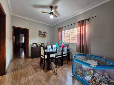 Casa, 3 quartos, 207 m² - Foto 4