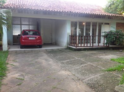 Casa, 5 quartos, 324 m² - Foto 1