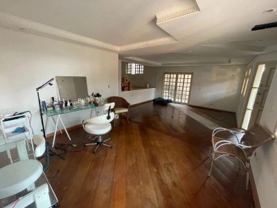 Casa, 4 quartos, 292 m² - Foto 3
